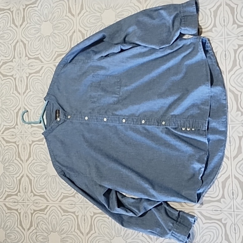 Mens Eddie Bauer Blue Denim Cotton Shirt Sz XL Long Sleeve Button Up Casual